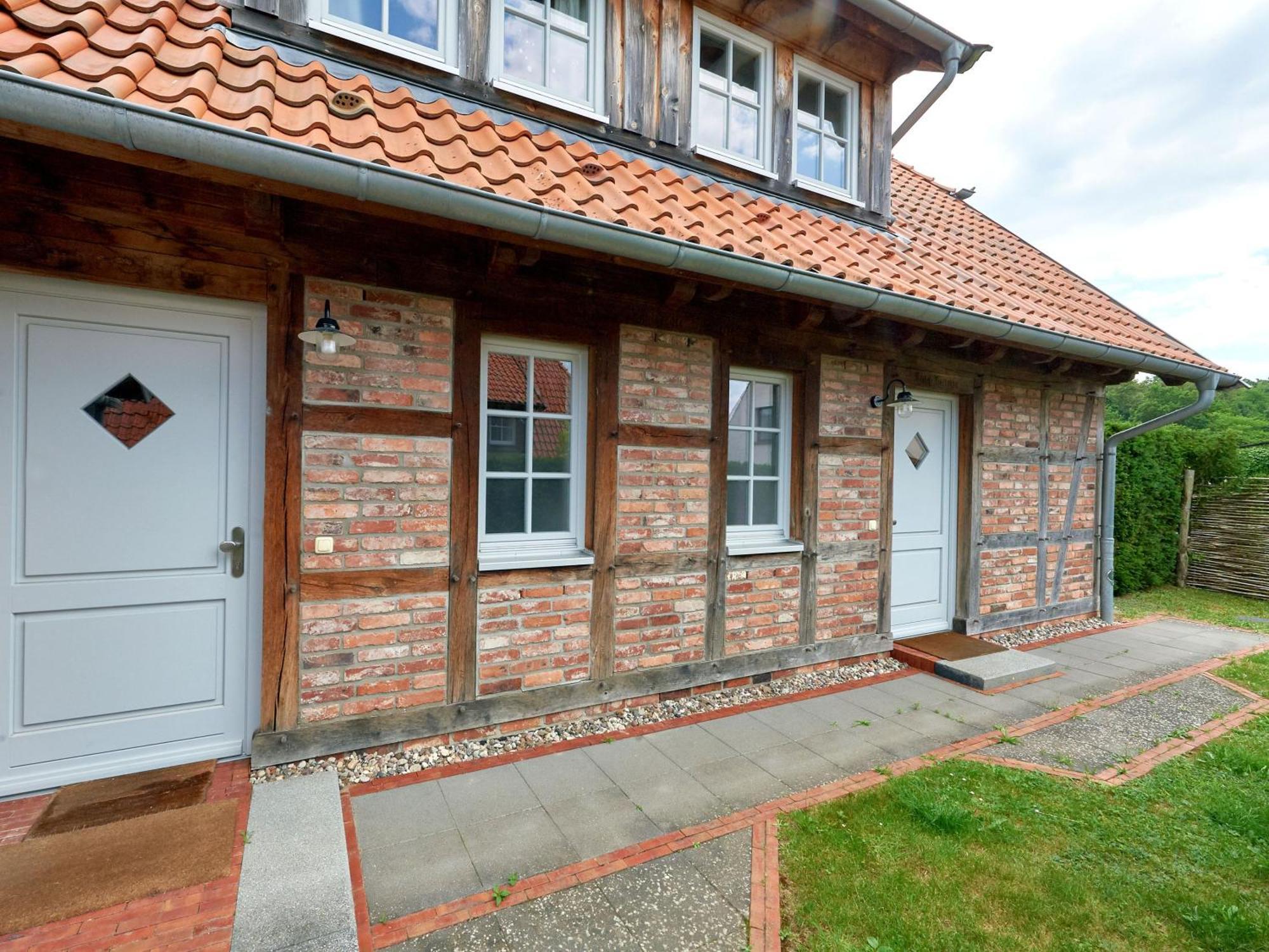 Fachwerkhaeuser Seedorf - Haushaelfte "Sophie Charlott" Mit Kamin Und Terrasse Buitenkant foto